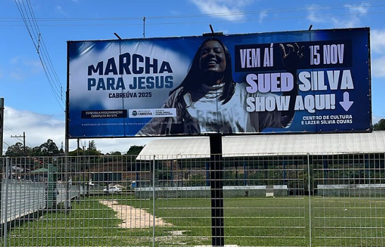 Outdoor em lona