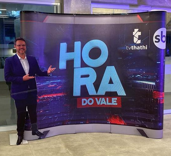 Painel pantográfico e backdrop